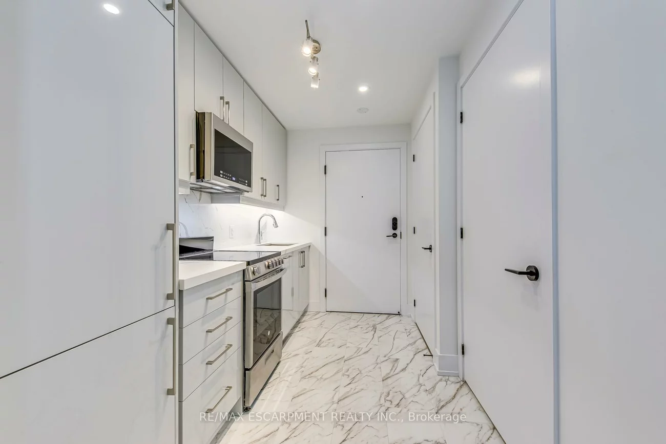 2450, Old Bronte, 1019 - WM Westmount, Oakville