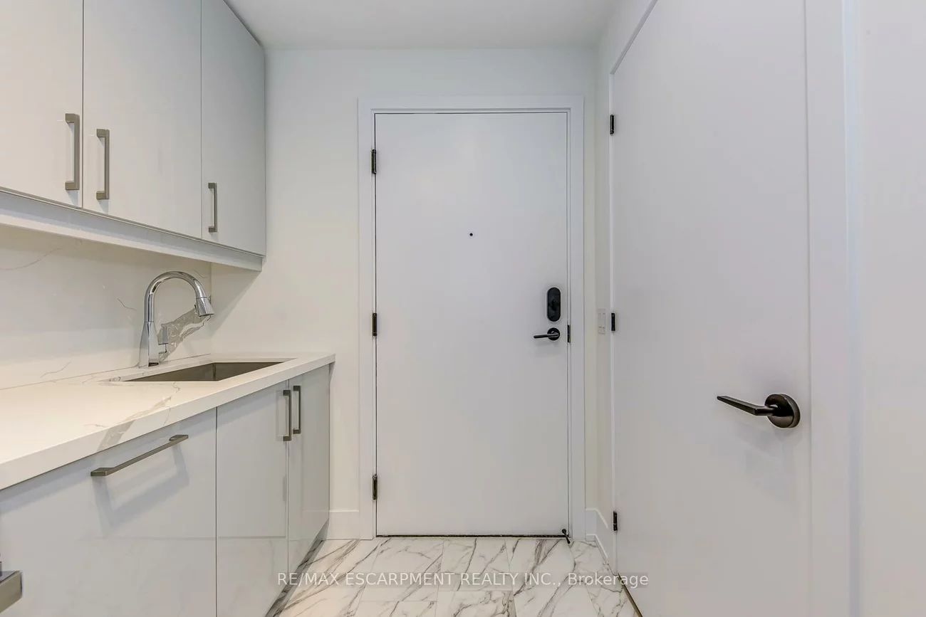 2450, Old Bronte, 1019 - WM Westmount, Oakville