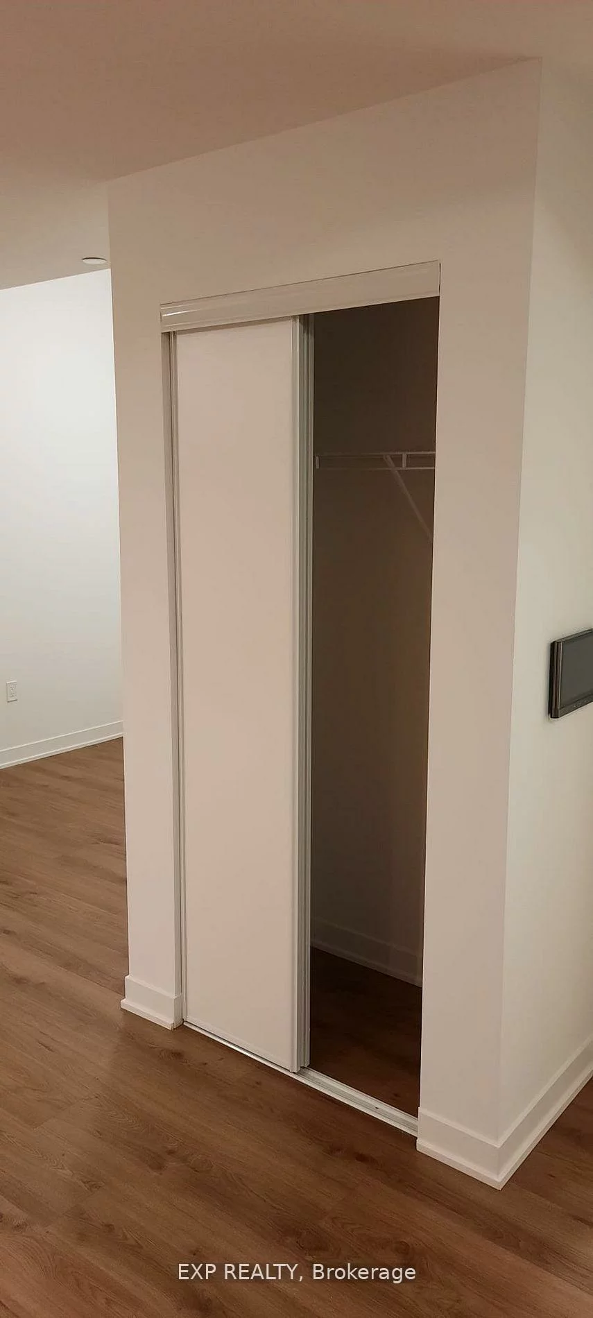 395, Dundas, 1008 - GO Glenorchy, Oakville