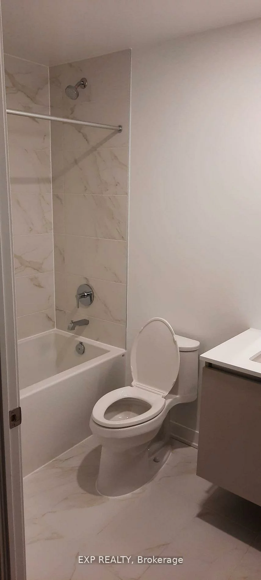 395, Dundas, 1008 - GO Glenorchy, Oakville