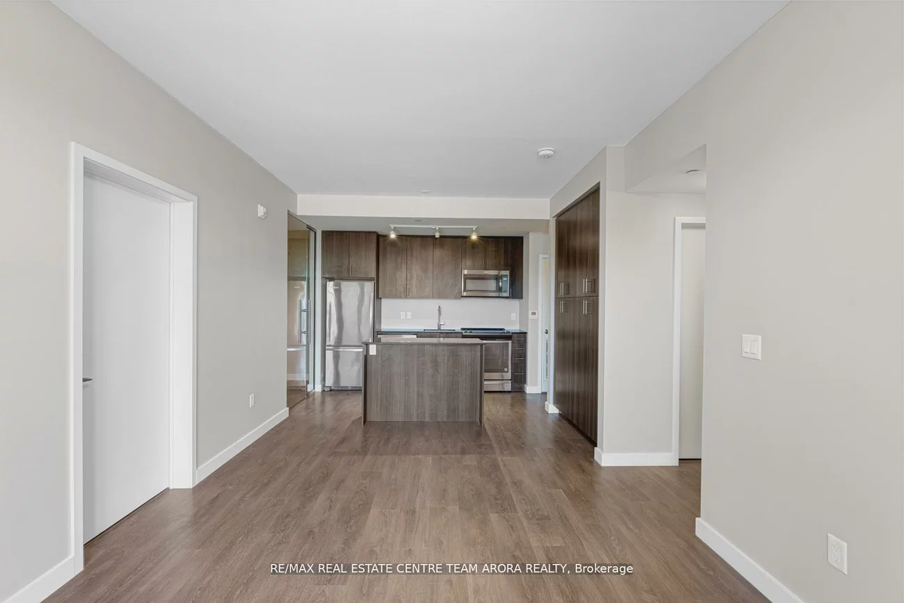 168, Sabina, 1008 - GO Glenorchy, Oakville