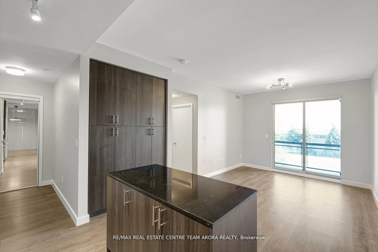 168, Sabina, 1008 - GO Glenorchy, Oakville