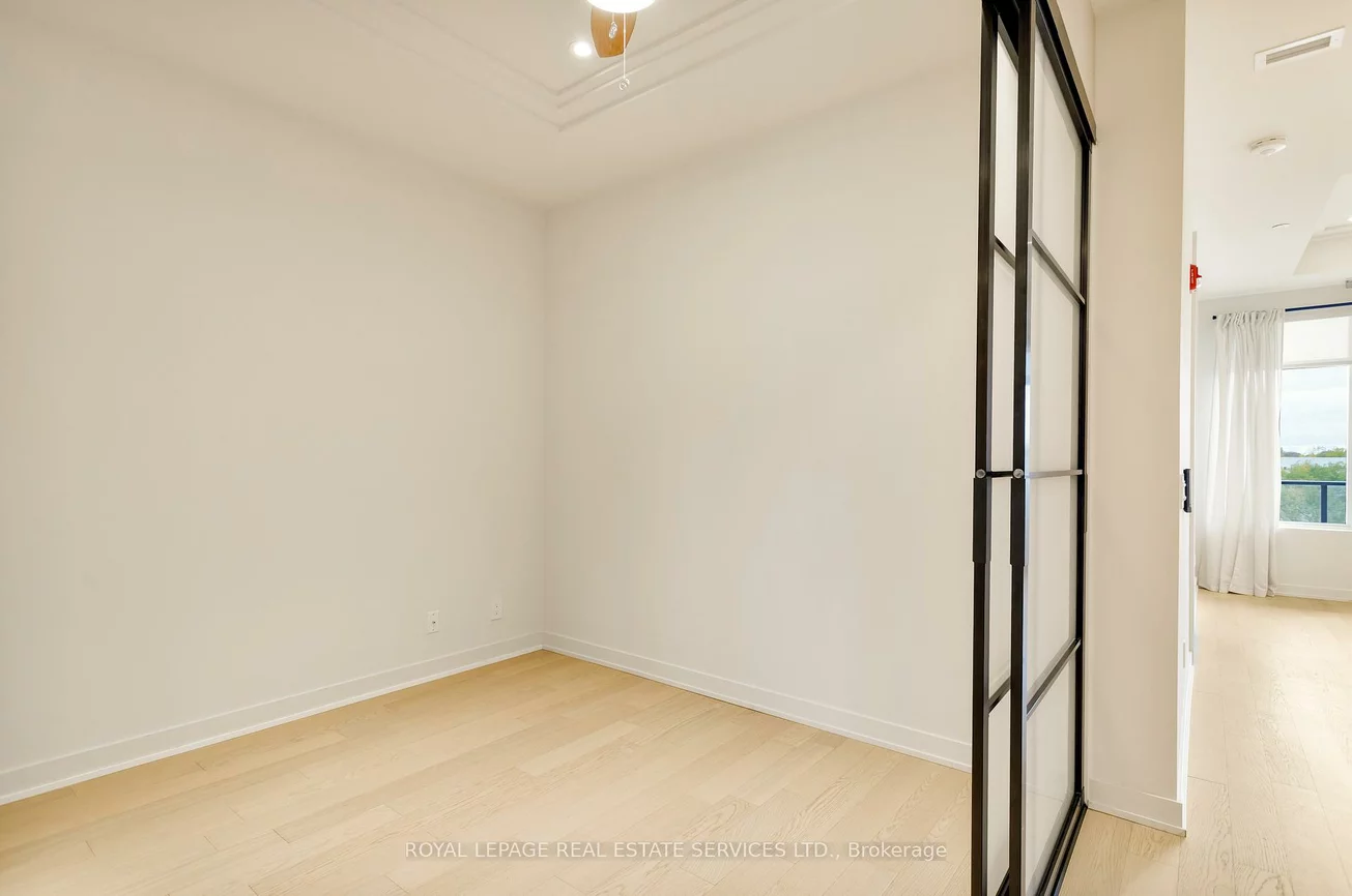 123, Maurice, 1002 - CO Central, Oakville