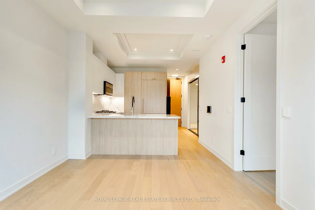 123, Maurice, 1002 - CO Central, Oakville