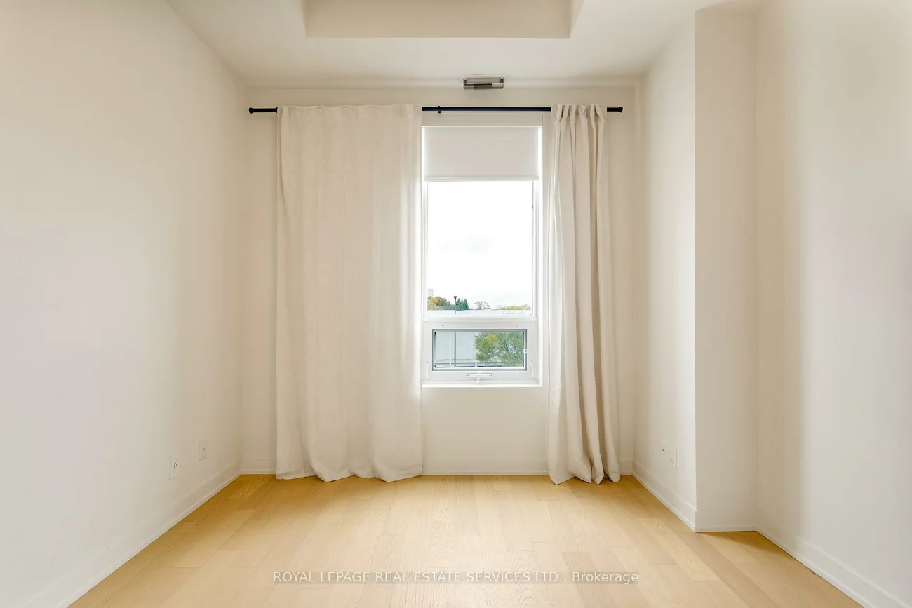 123, Maurice, 1002 - CO Central, Oakville