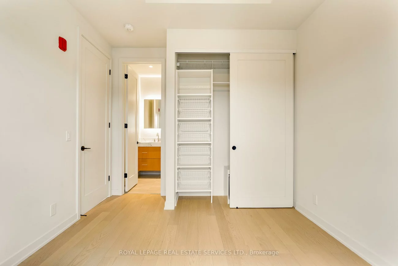 123, Maurice, 1002 - CO Central, Oakville