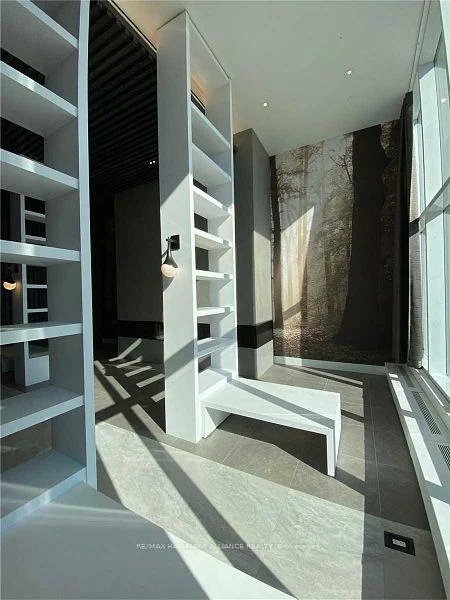 2485, Taunton, 1015 - RO River Oaks, Oakville