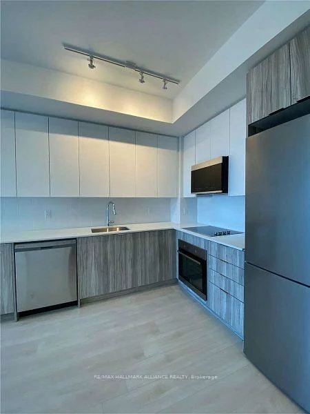 2485, Taunton, 1015 - RO River Oaks, Oakville