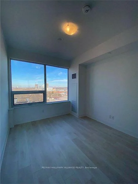 2485, Taunton, 1015 - RO River Oaks, Oakville