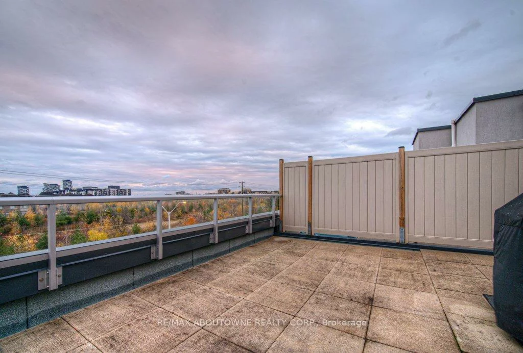 3078, Sixth, 1008 - GO Glenorchy, Oakville