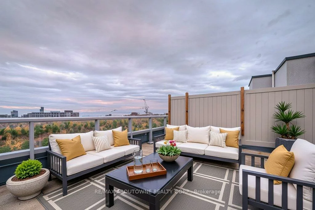 3078, Sixth, 1008 - GO Glenorchy, Oakville