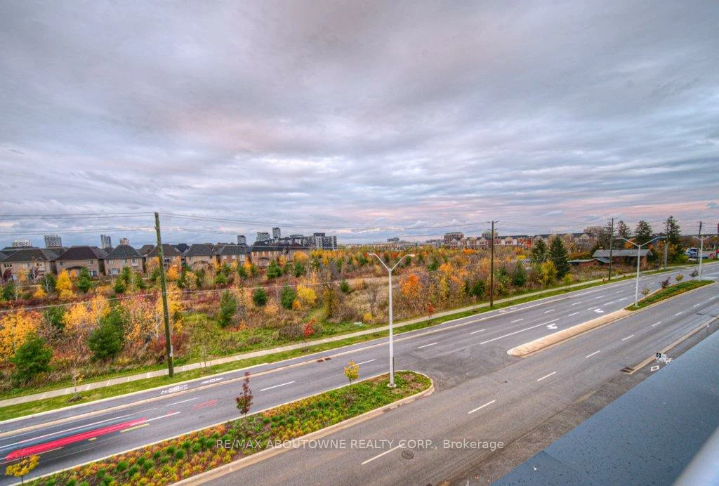 3078, Sixth, 1008 - GO Glenorchy, Oakville