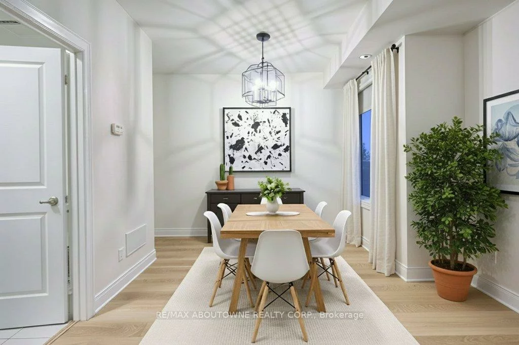 3078, Sixth, 1008 - GO Glenorchy, Oakville