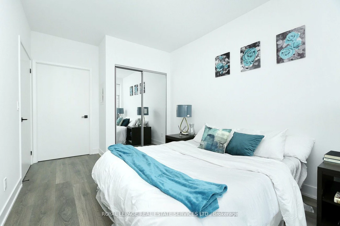 2489, Taunton, 1015 - RO River Oaks, Oakville