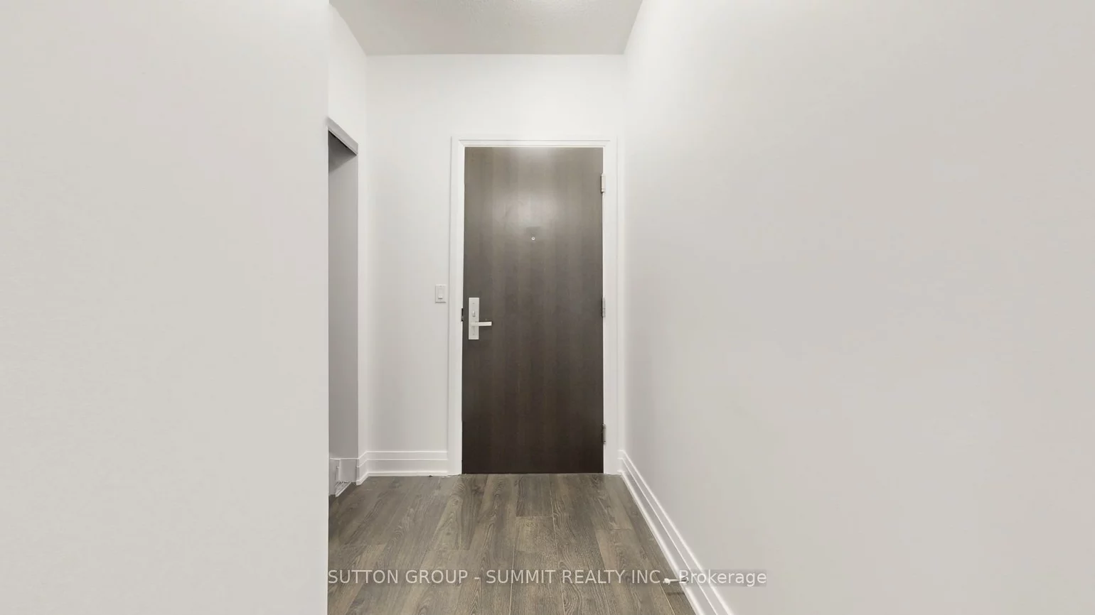 55, Speers, 1002 - CO Central, Oakville