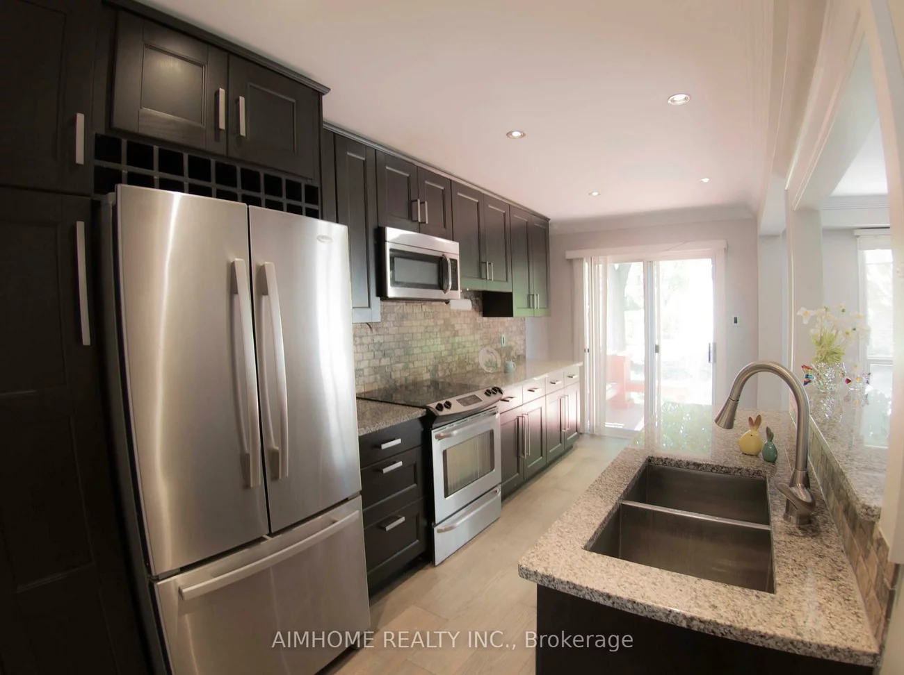 1224, Kirstie, 1003 - CP College Park, Oakville