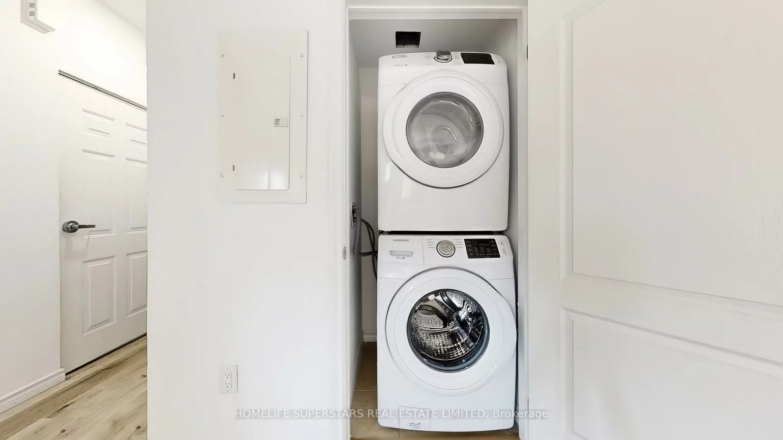 2420, Baronwood, 1019 - WM Westmount, Oakville