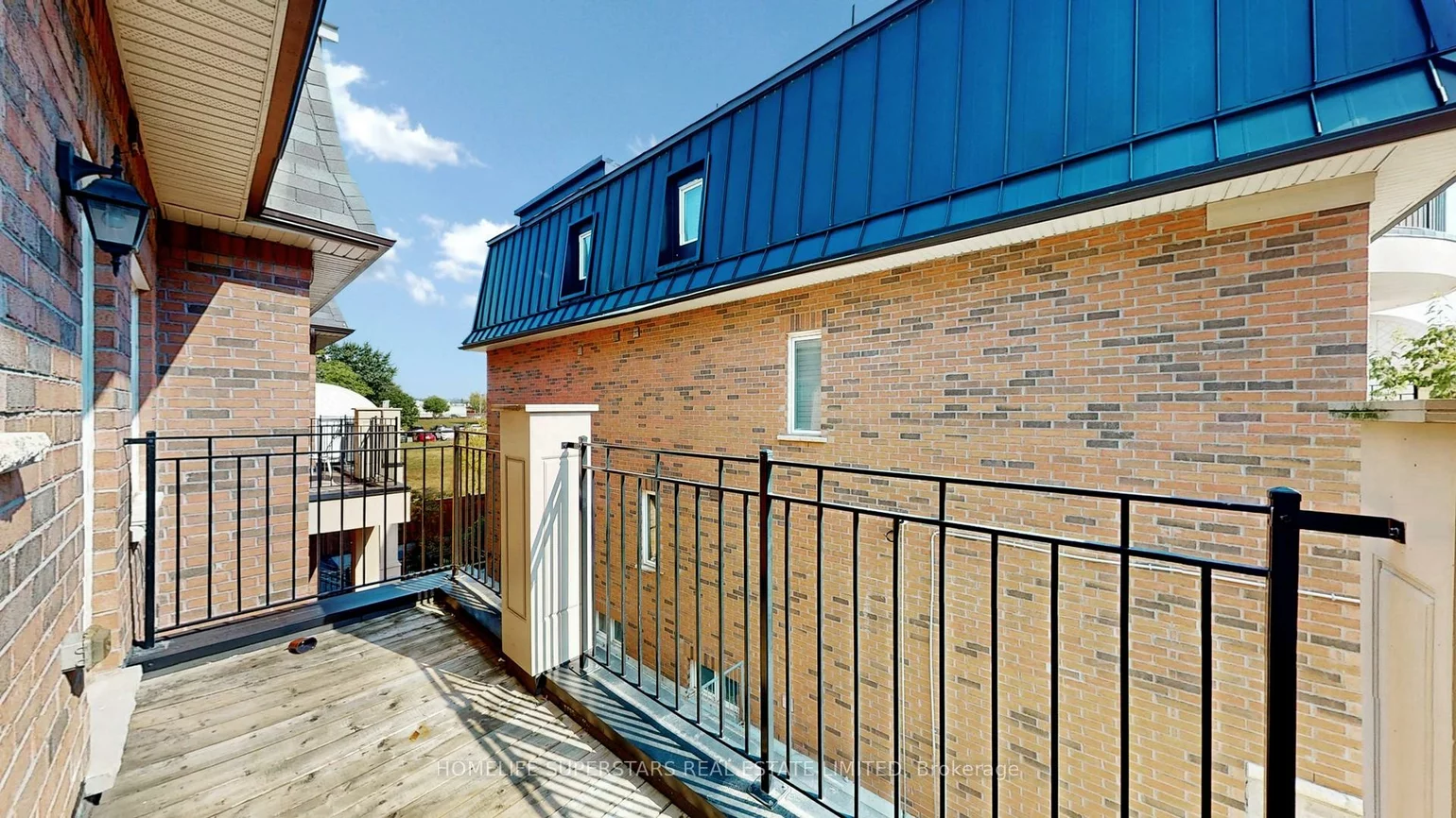 2420, Baronwood, 1019 - WM Westmount, Oakville