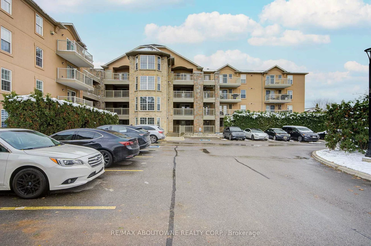 1460, Bishops, 1007 - GA Glen Abbey, Oakville