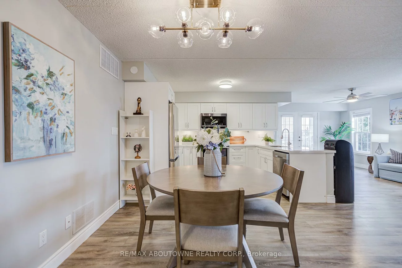 1460, Bishops, 1007 - GA Glen Abbey, Oakville