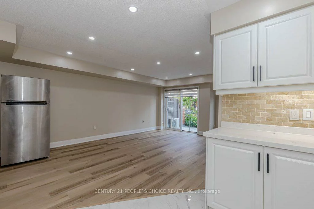 47, Hays, 1015 - RO River Oaks, Oakville