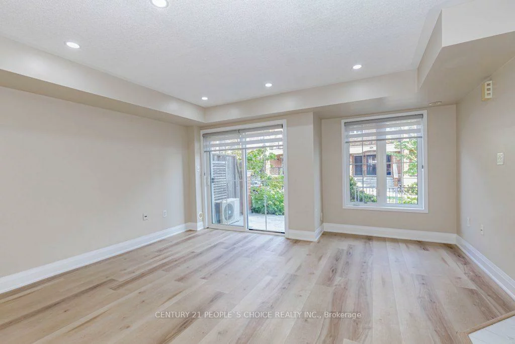 47, Hays, 1015 - RO River Oaks, Oakville