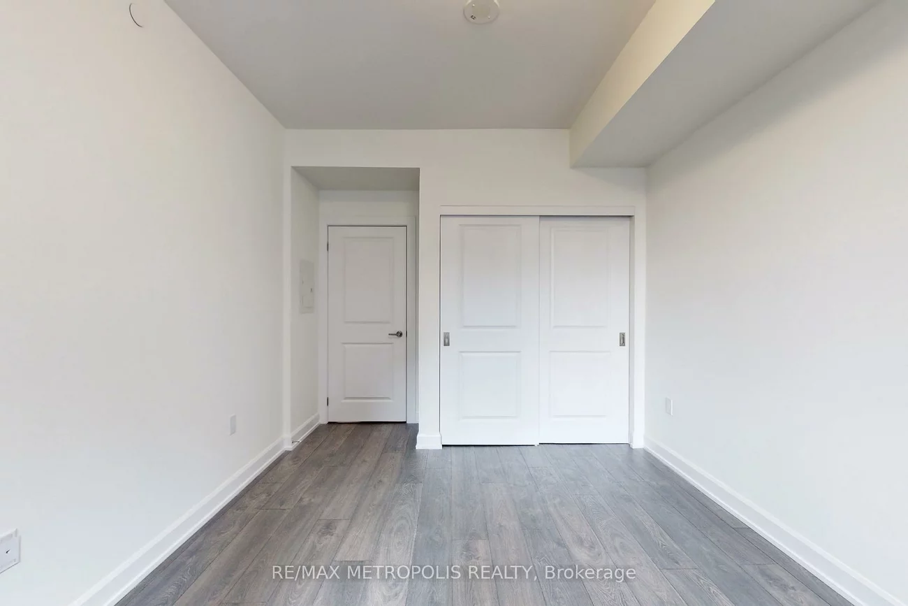 3200, William Coltson, 1010 - JM Joshua Meadows, Oakville