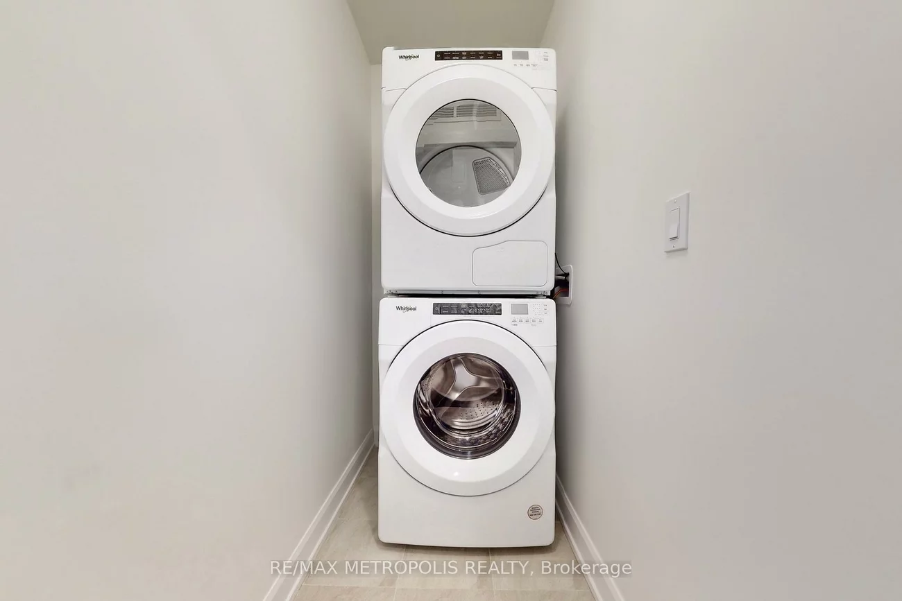 3200, William Coltson, 1010 - JM Joshua Meadows, Oakville