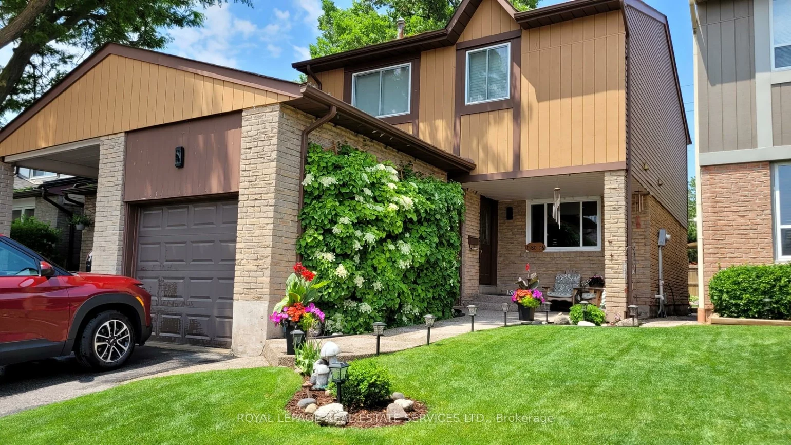 1580, Lancaster, 1005 - FA Falgarwood, Oakville