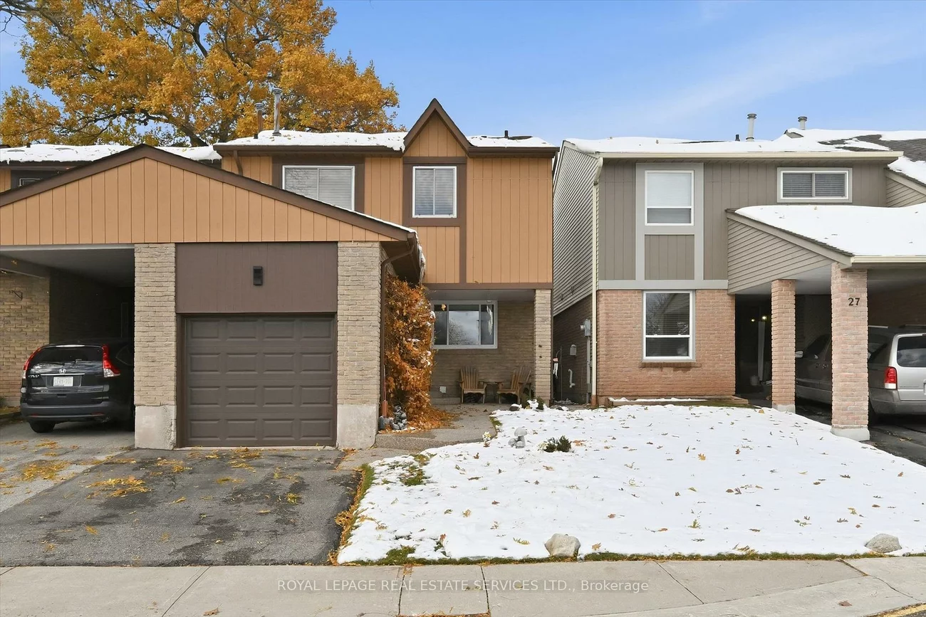 1580, Lancaster, 1005 - FA Falgarwood, Oakville