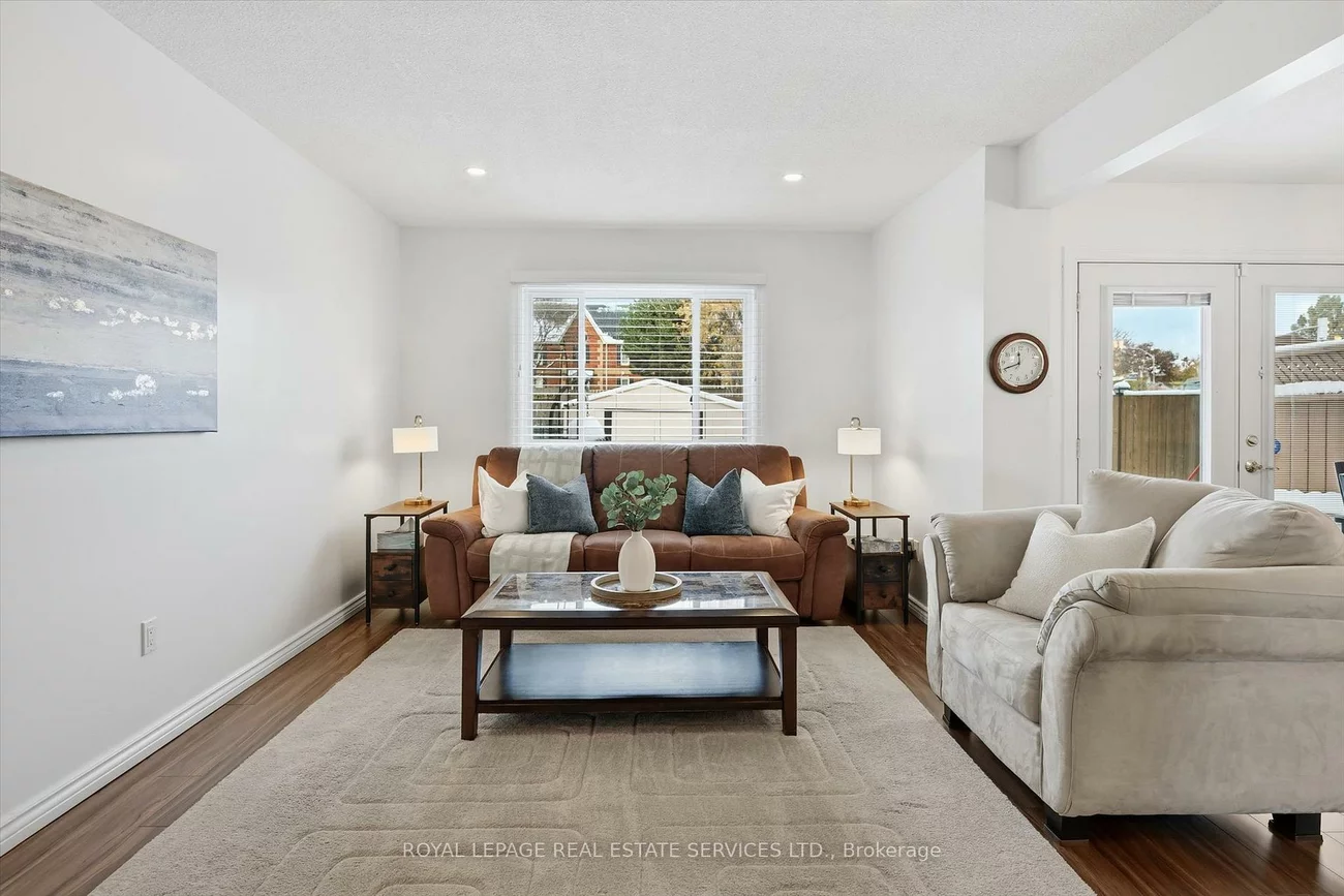 1580, Lancaster, 1005 - FA Falgarwood, Oakville