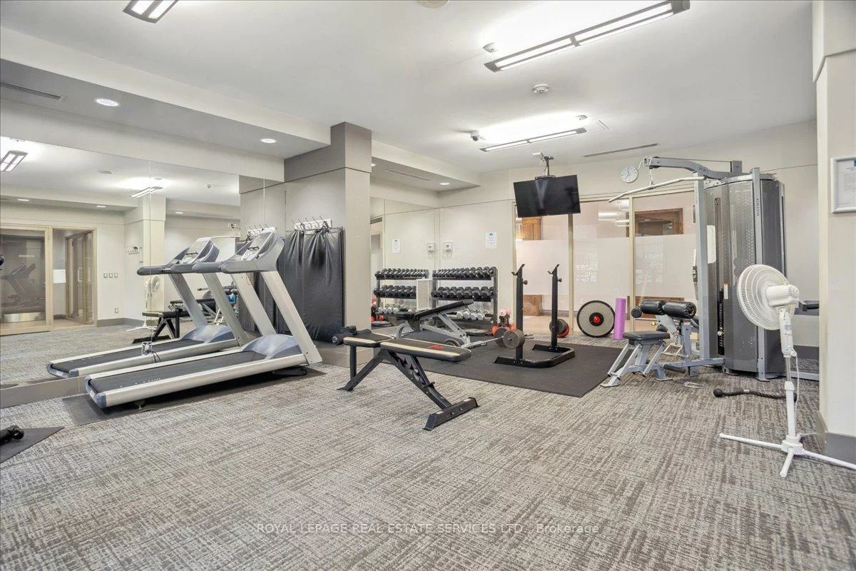 2379, Central Park, 1015 - RO River Oaks, Oakville