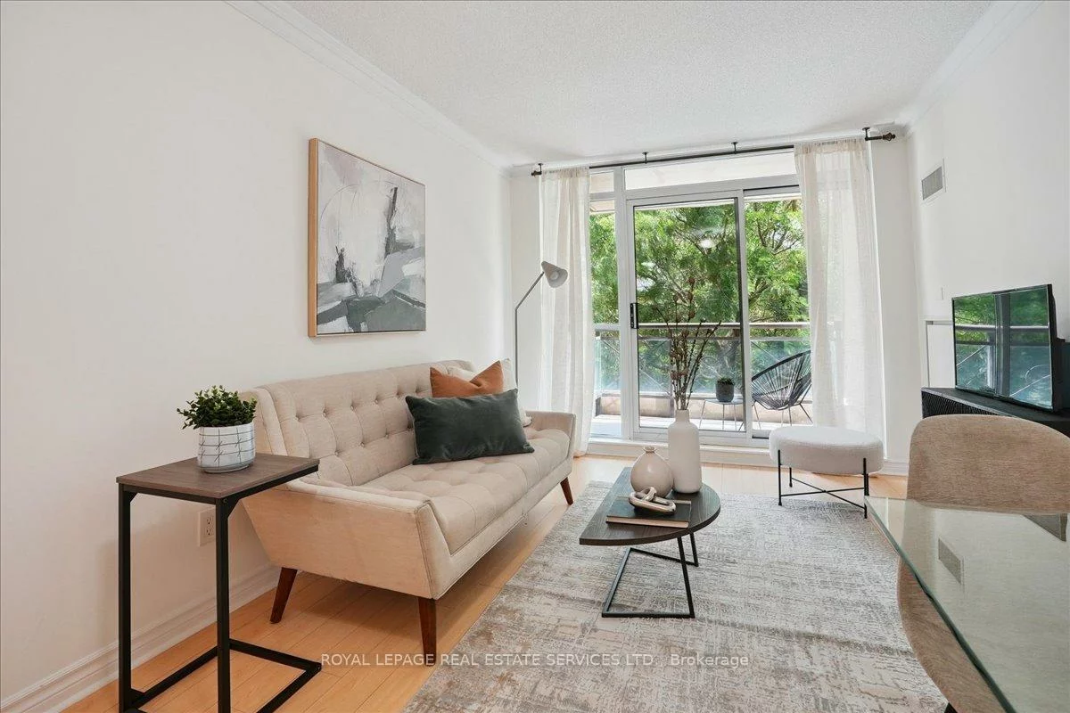 2379, Central Park, 1015 - RO River Oaks, Oakville