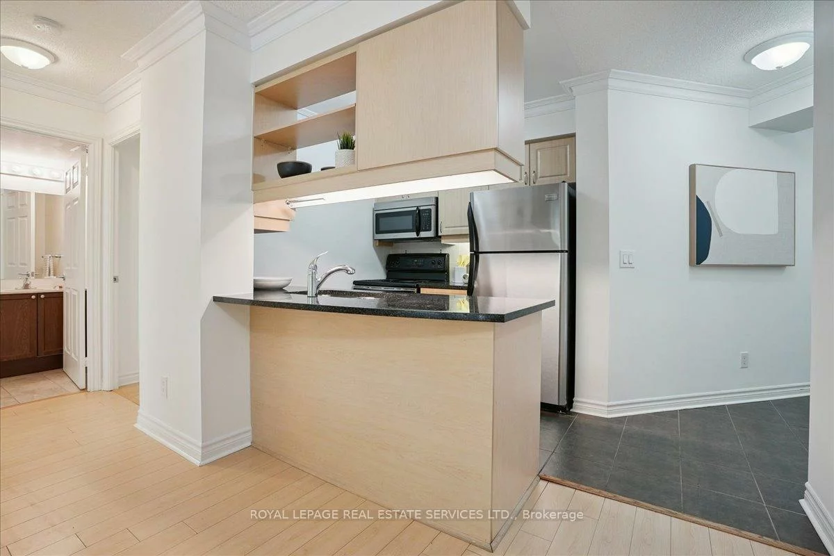 2379, Central Park, 1015 - RO River Oaks, Oakville