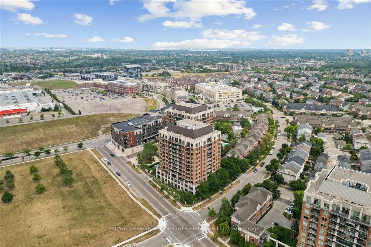 2379, Central Park, 1015 - RO River Oaks, Oakville