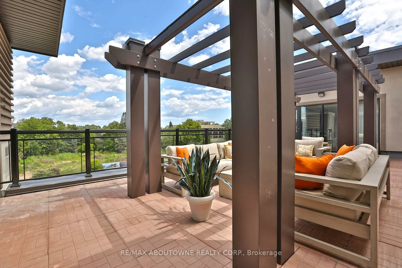 128, Garden, 1002 - CO Central, Oakville