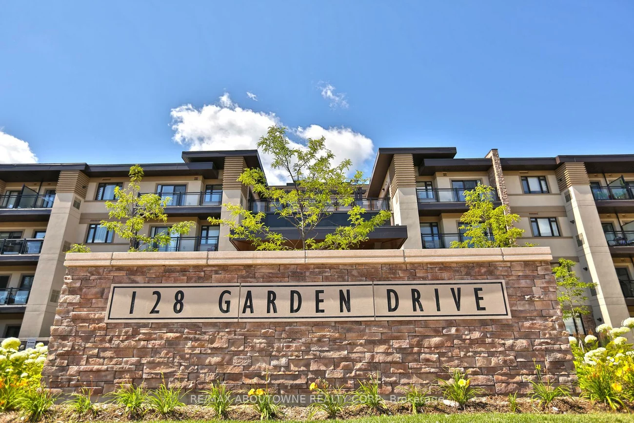 128, Garden, 1002 - CO Central, Oakville
