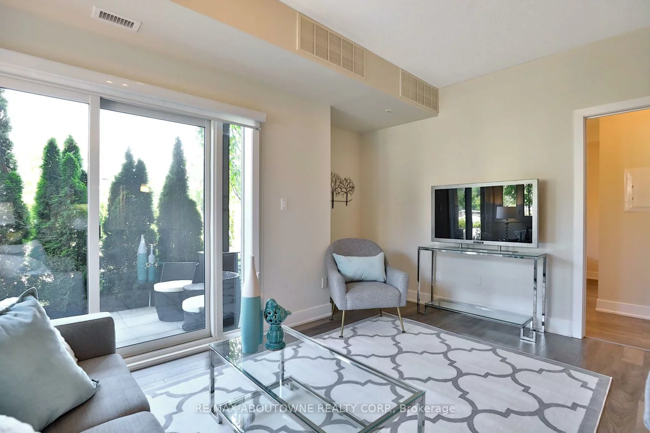 128, Garden, 1002 - CO Central, Oakville