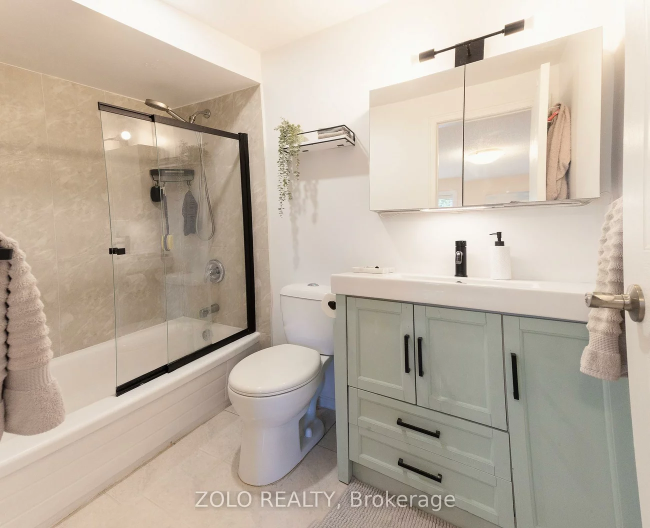 2272, Mowat, 1015 - RO River Oaks, Oakville