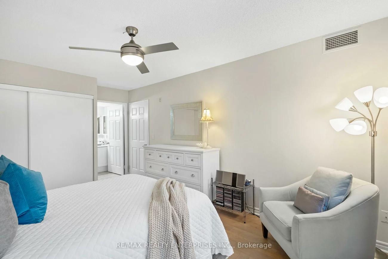 2300, Parkhaven, 1015 - RO River Oaks, Oakville