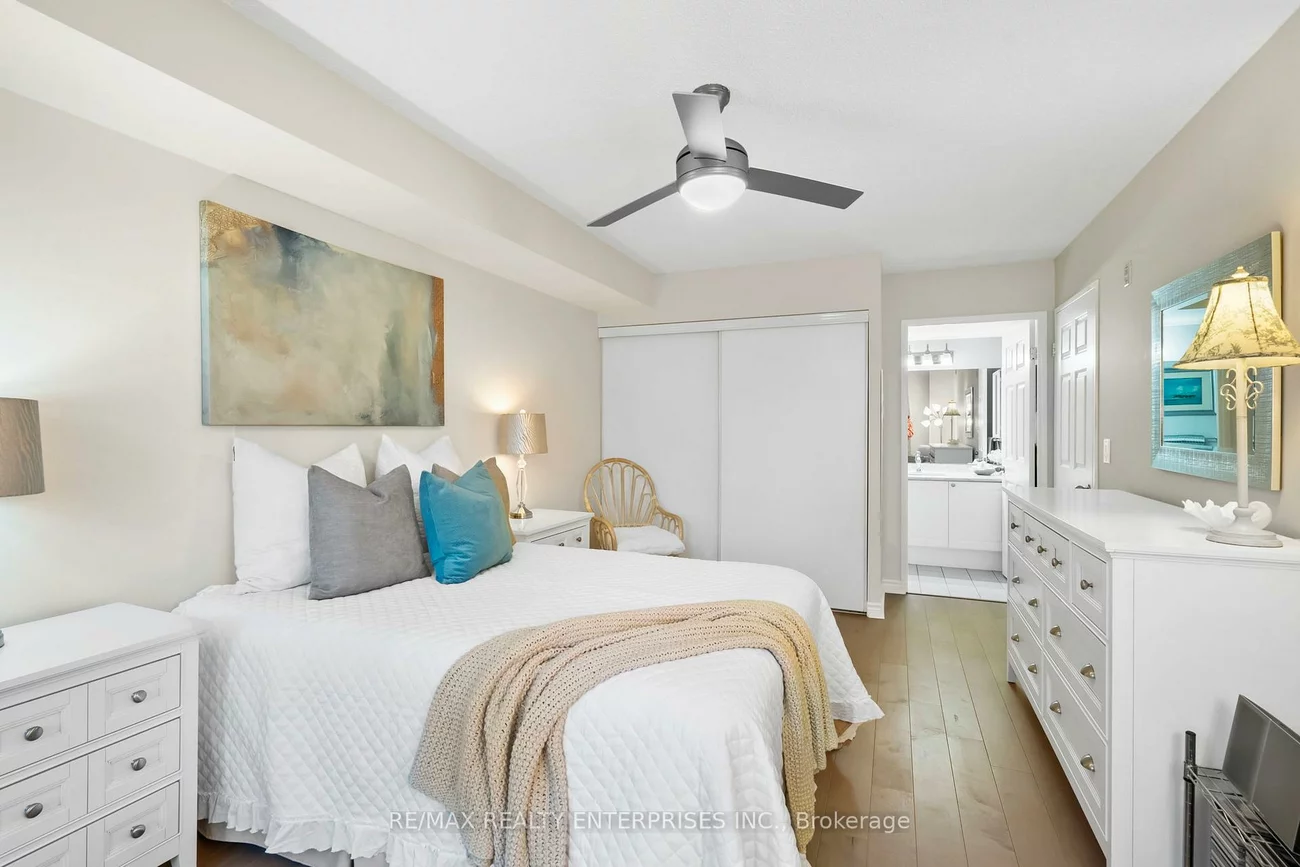 2300, Parkhaven, 1015 - RO River Oaks, Oakville