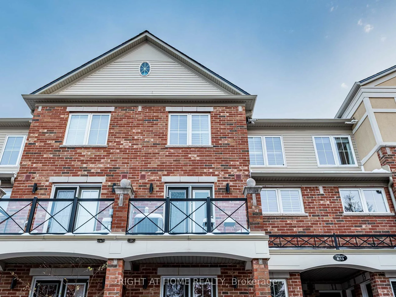 19, Hays, 1015 - RO River Oaks, Oakville