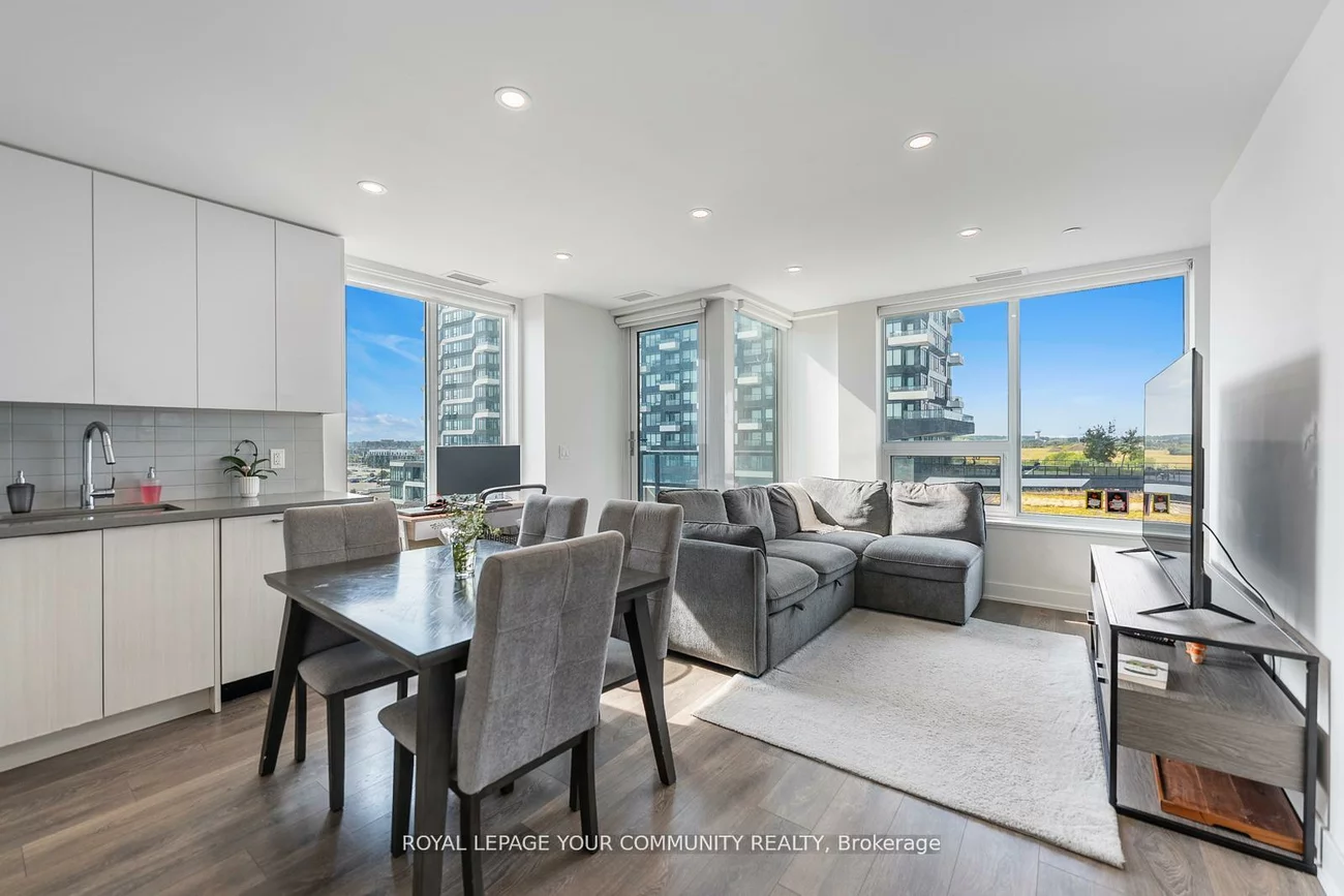 297, Oak Walk, 1015 - RO River Oaks, Oakville