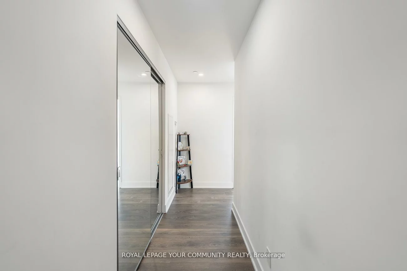 297, Oak Walk, 1015 - RO River Oaks, Oakville