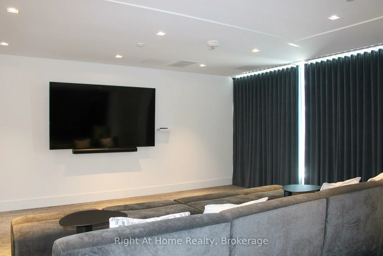 2489, Taunton, 1015 - RO River Oaks, Oakville