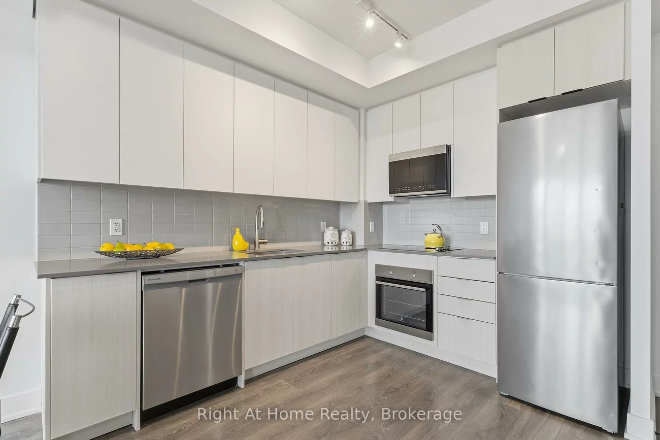 2489, Taunton, 1015 - RO River Oaks, Oakville