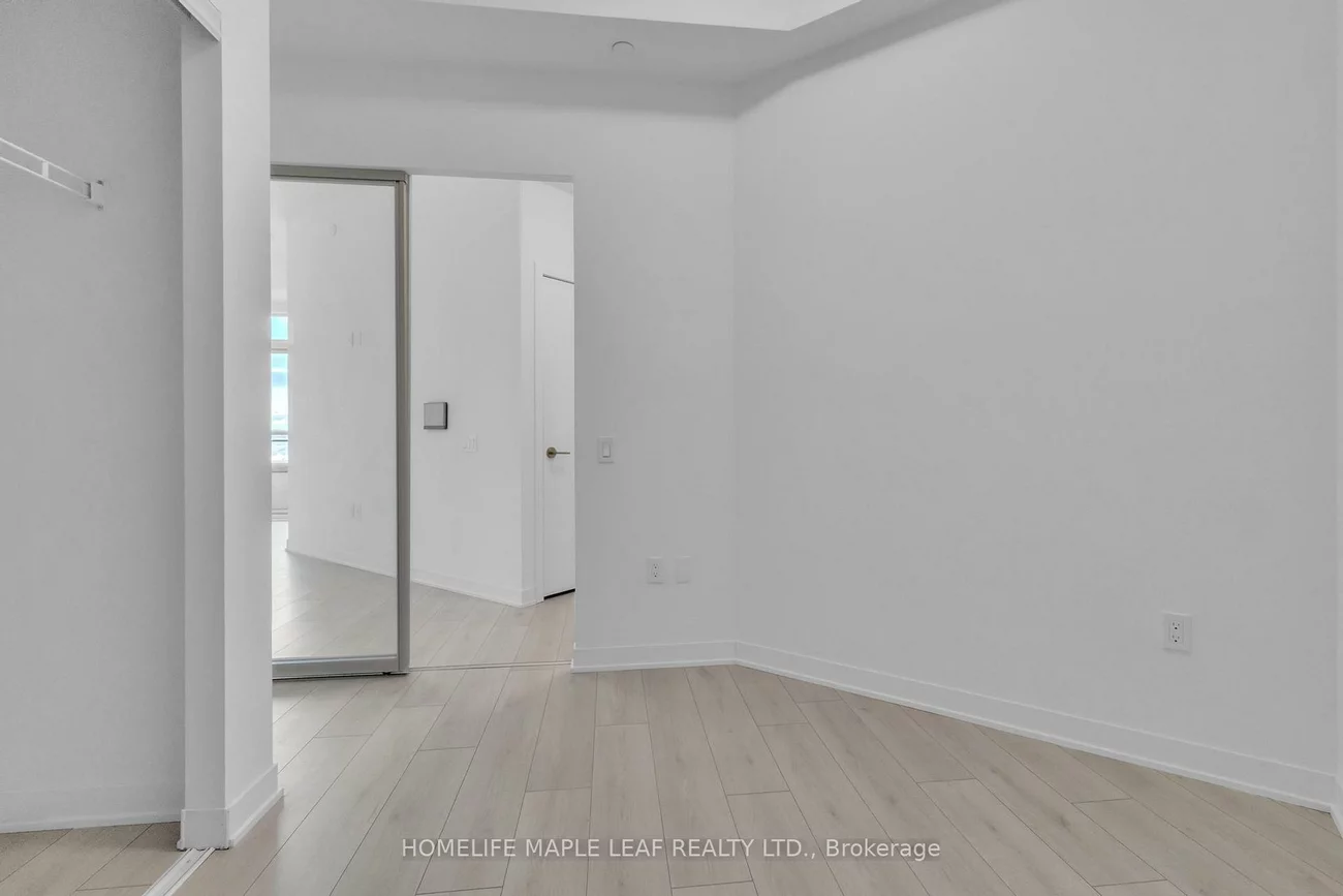 395, Dundas, 1008 - GO Glenorchy, Oakville