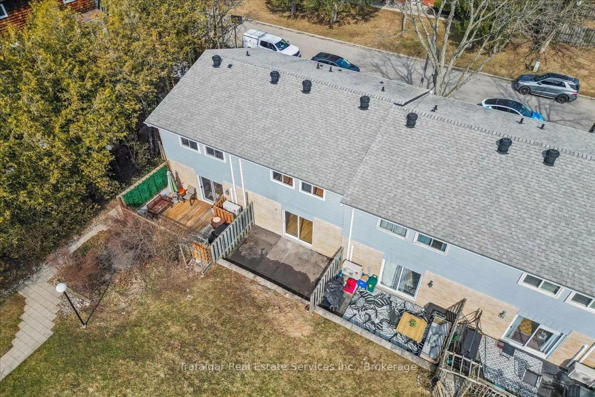 66, Worthington, 1001 - BR Bronte, Oakville