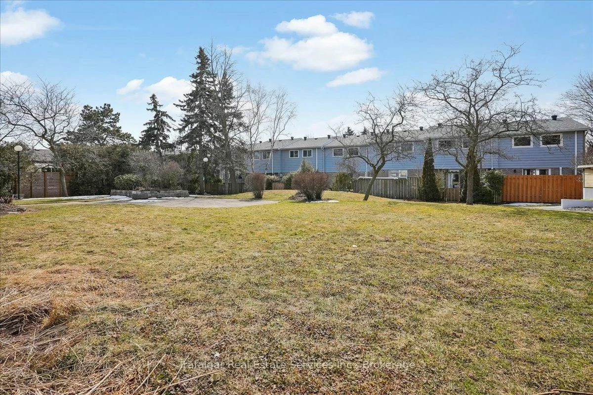 66, Worthington, 1001 - BR Bronte, Oakville