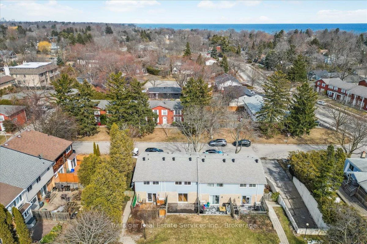 66, Worthington, 1001 - BR Bronte, Oakville